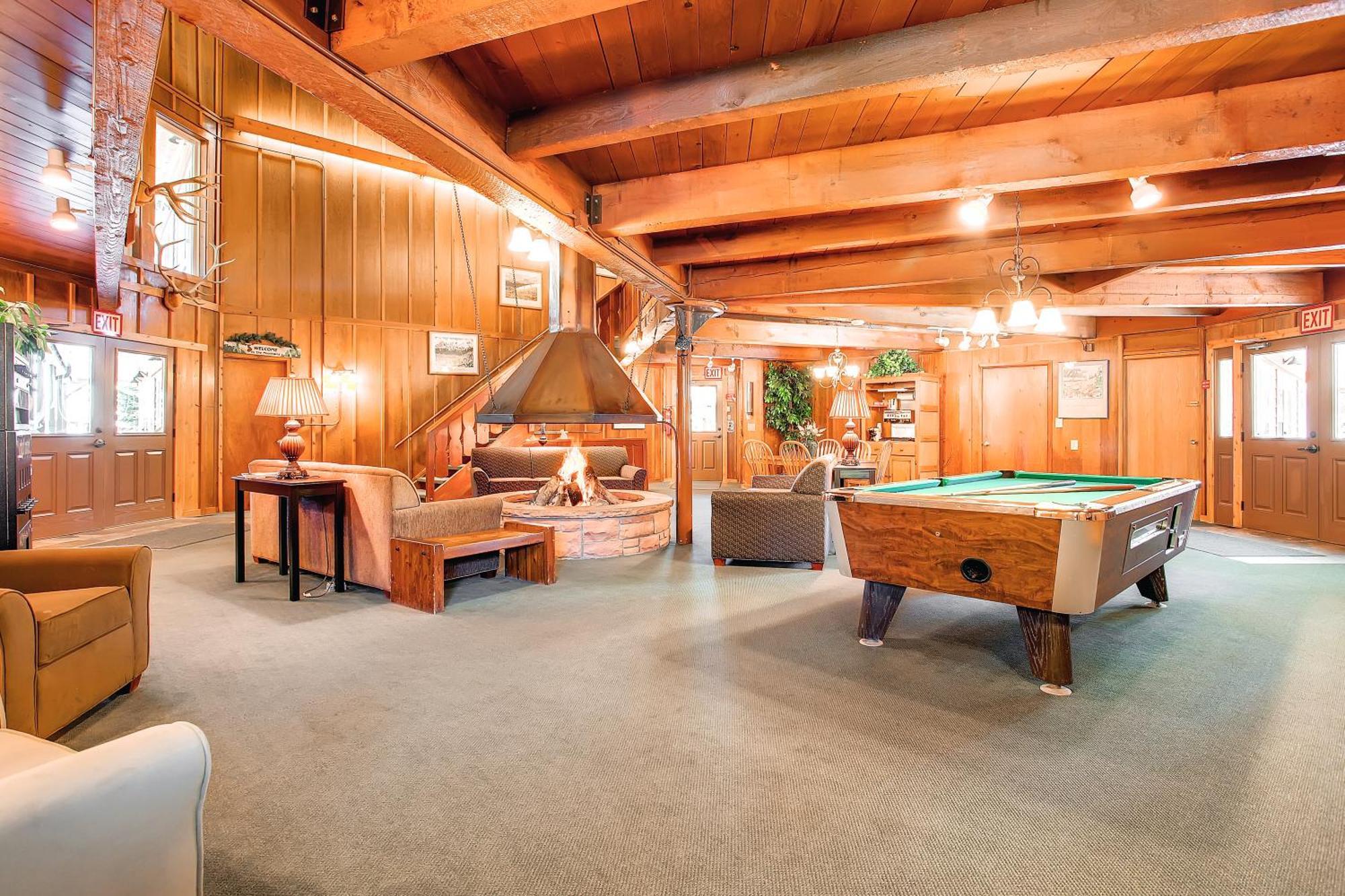 ブリッケンリッジPetite Remodeled Corner Unit With Lots Of Light, Onsite Hot Tubs, Walk To Town Pm4Aアパートメント エクステリア 写真